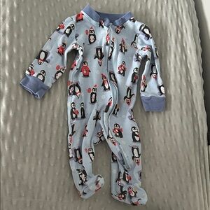 Charming Penguin Print Kids Footie